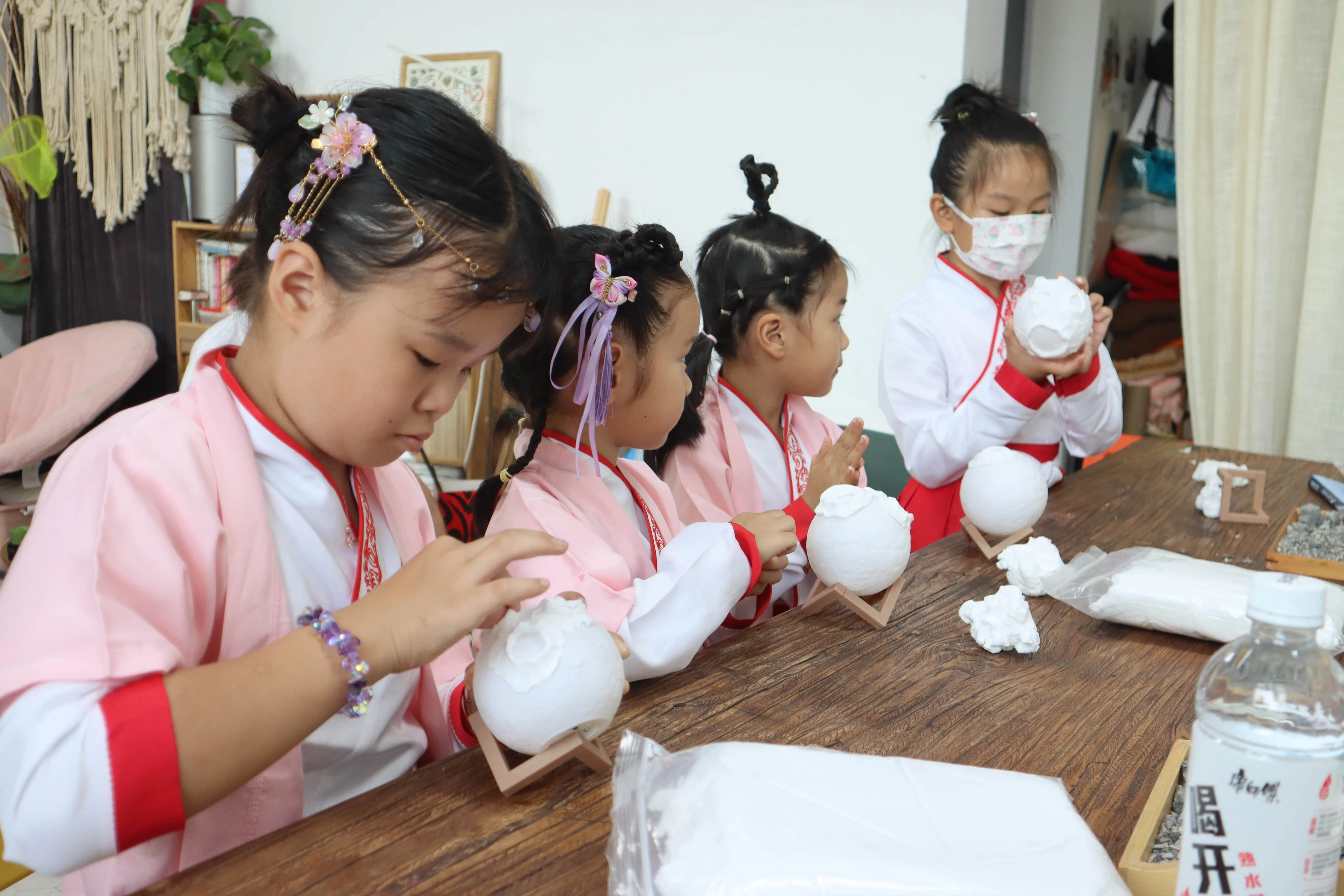 8zfG5oyRh4jQzrv2GYg0WyKIeI